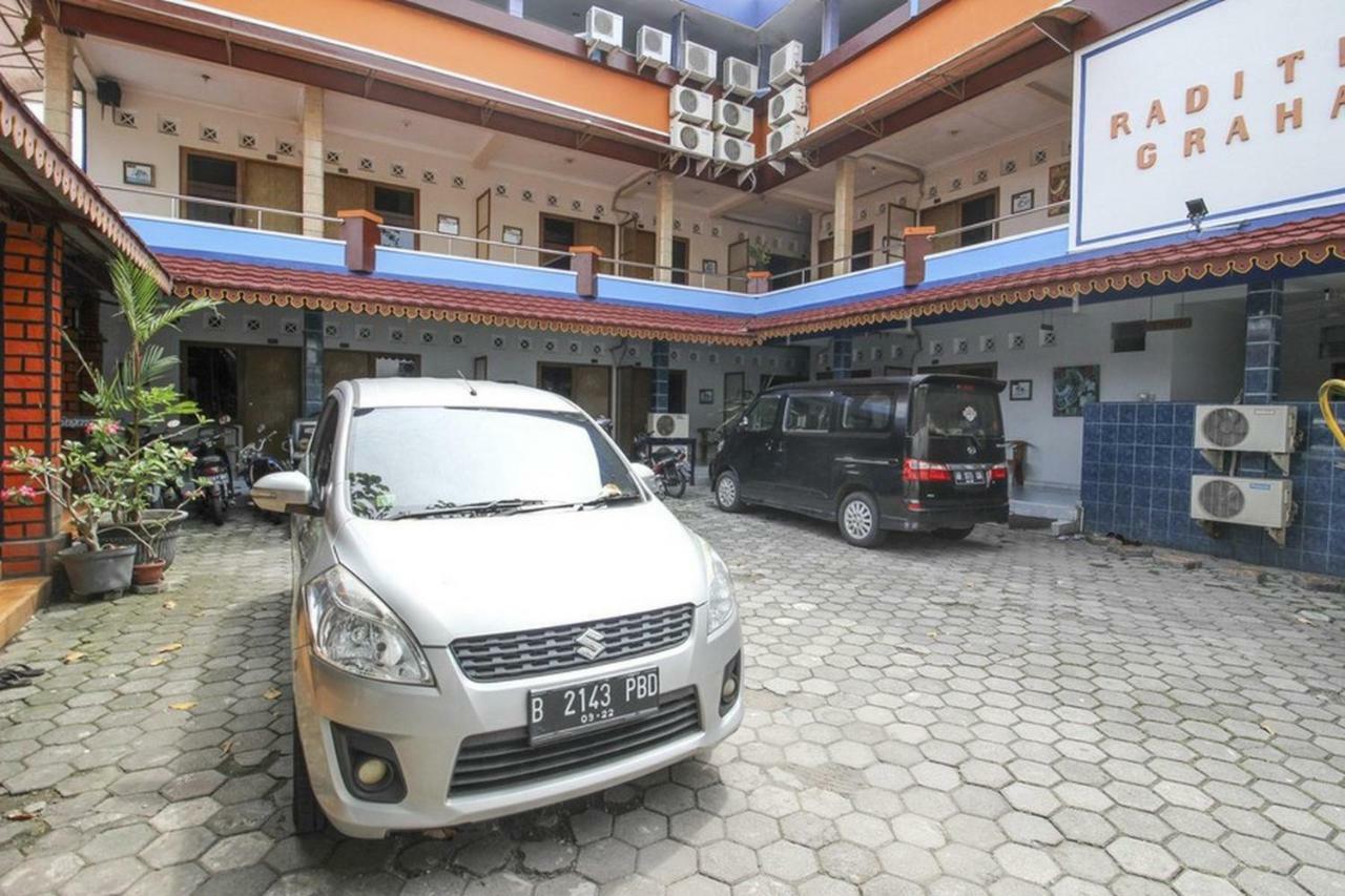 เรดดอร์ซ แอท จาลันเมนเตรี ซูเปโน Hotel ยอกยาการ์ตา ภายนอก รูปภาพ